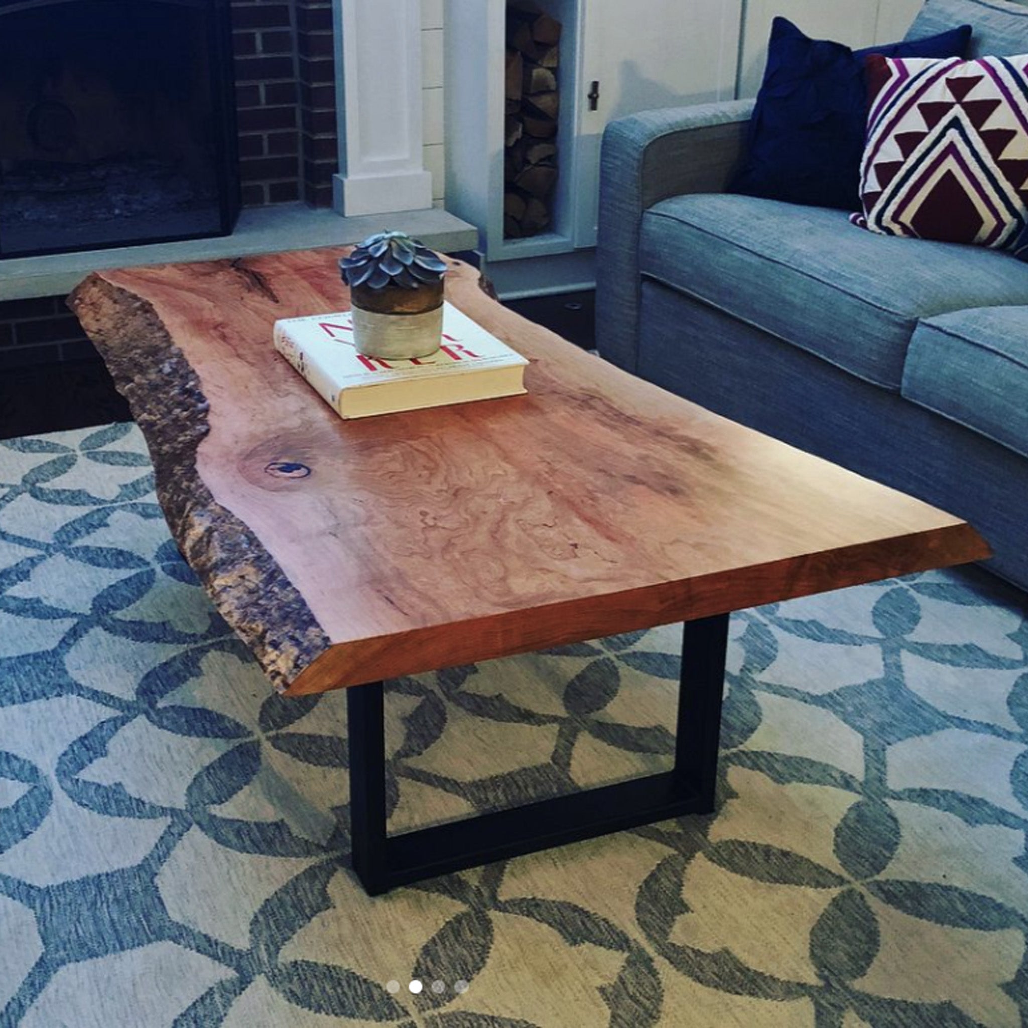 Product image 2: Coffee Table with Live Edge in Walnut