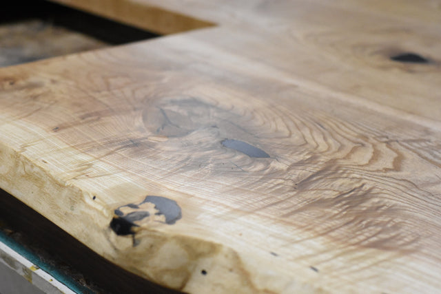 Beautiful wood texture of kitchen island 